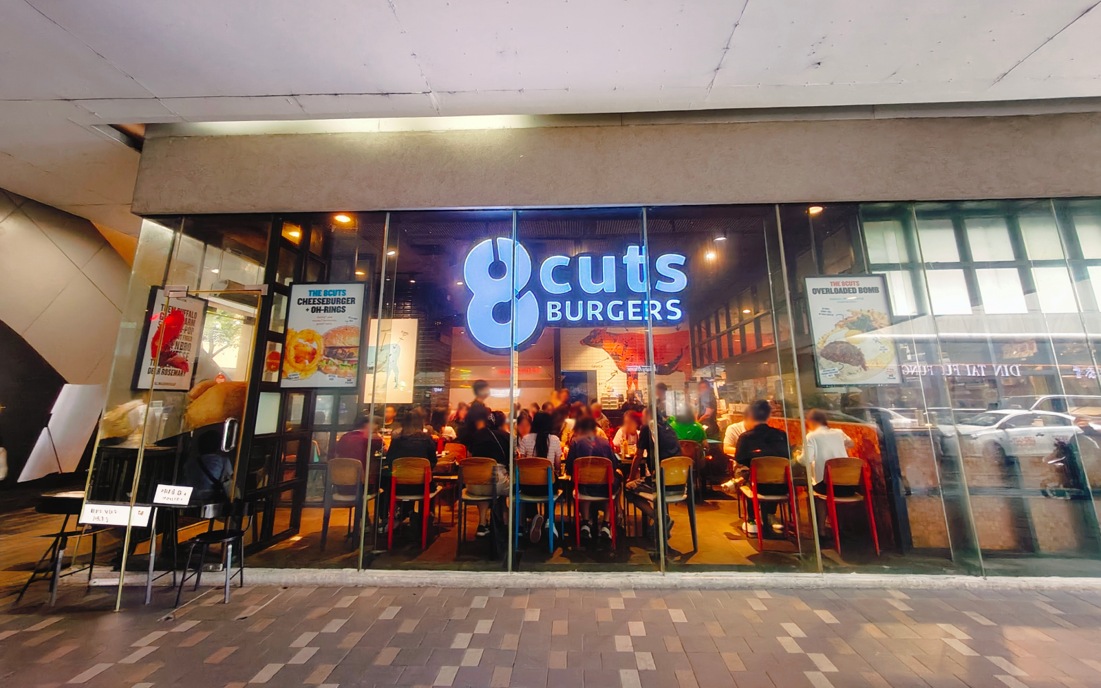 8 CUTS BURGER in SM Mall of Asia